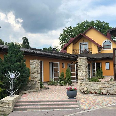 Міні-Готель "Еко" Kamianets-Podilskyi Exterior foto
